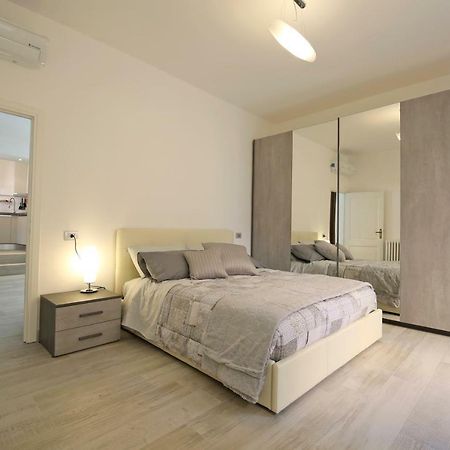 Appartamenti Via Garibaldi 贝拉焦 外观 照片